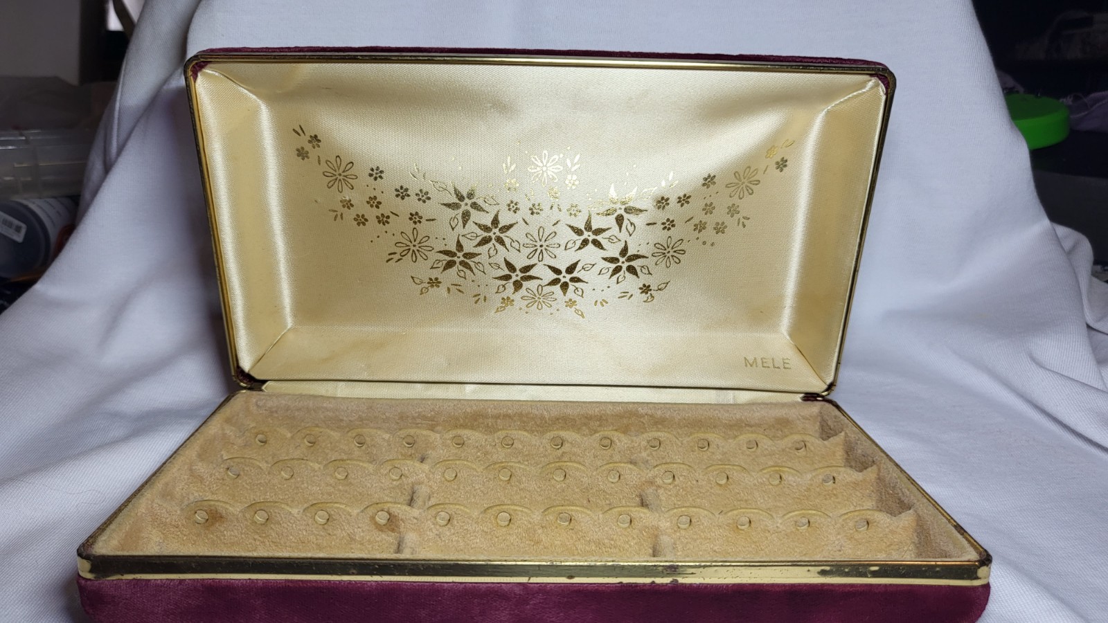 Vintage MELE Red Velvet Jewelry Box Rings Earrings Bracelets Hardcase Hardshell