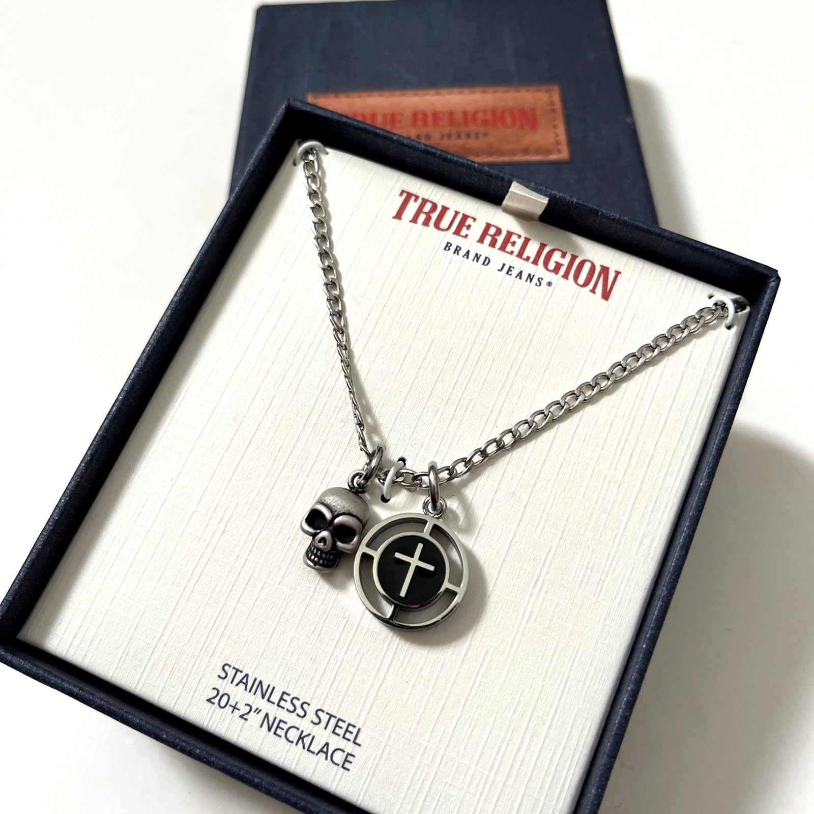 NWT True Religion Skull Cross Charm Necklace Stainless Steel 20-22″ Adjustable