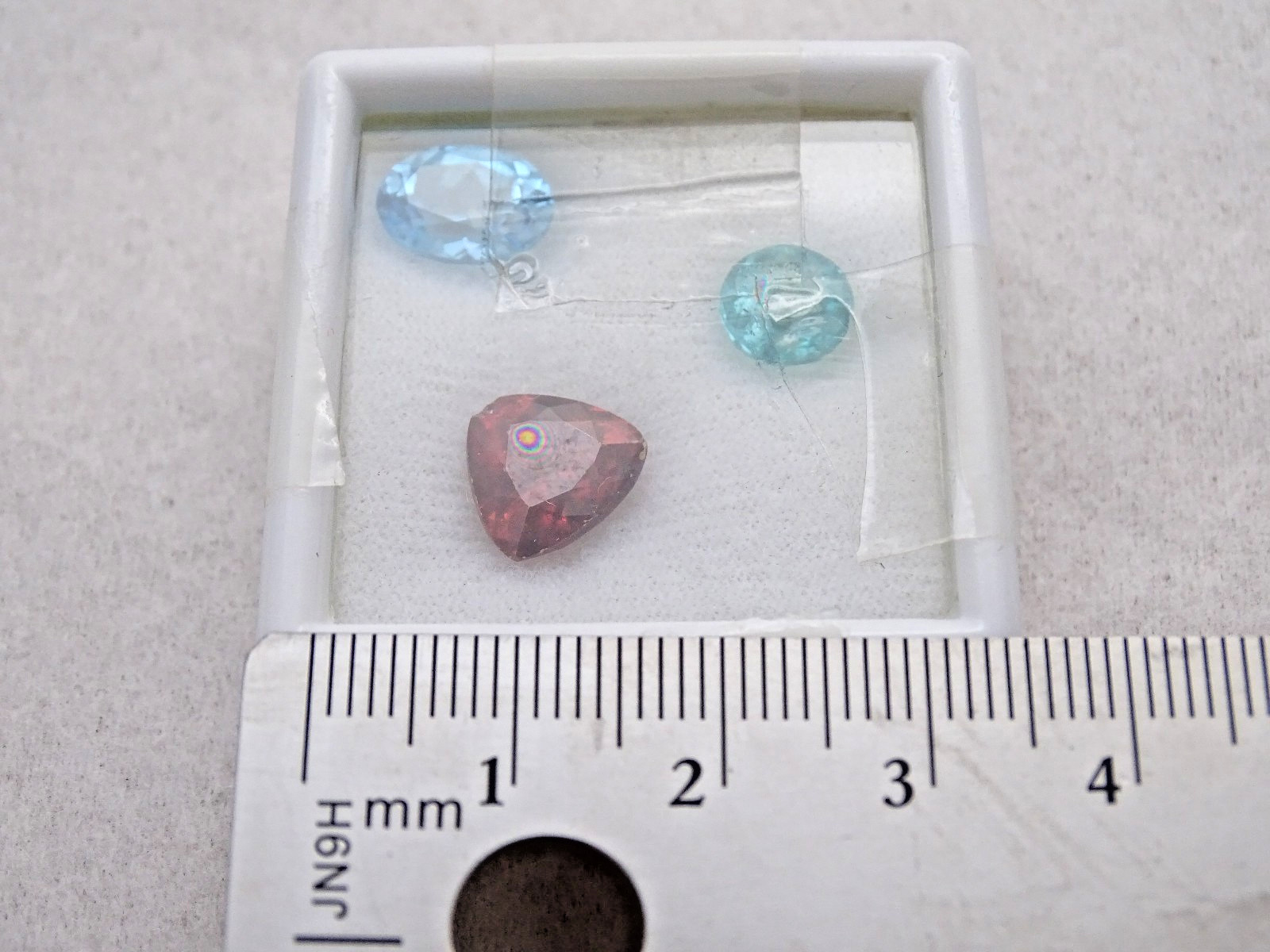 (3) Colored Stones / Assorted / Untested / Sealed / FedEx Free Shipping 332947_x