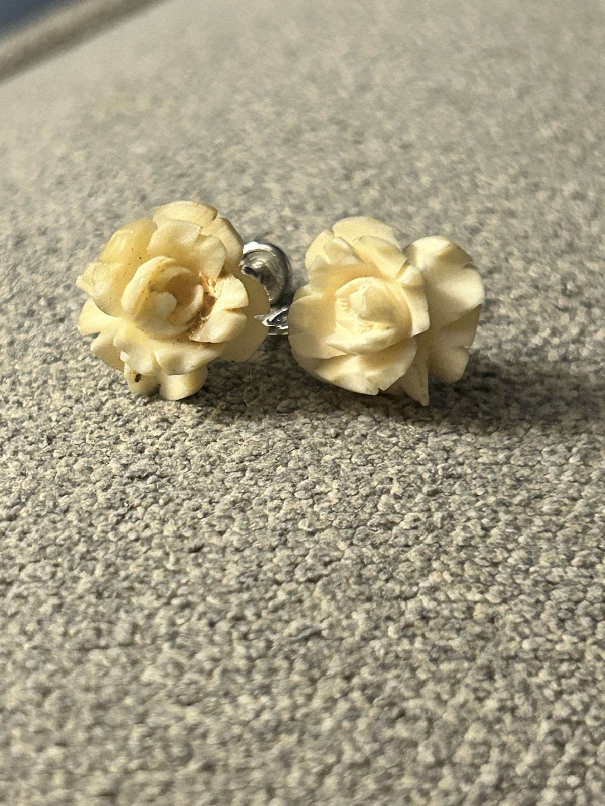 Vintage Van Dell Sterling Carved Rose Screw Back Earrings #473