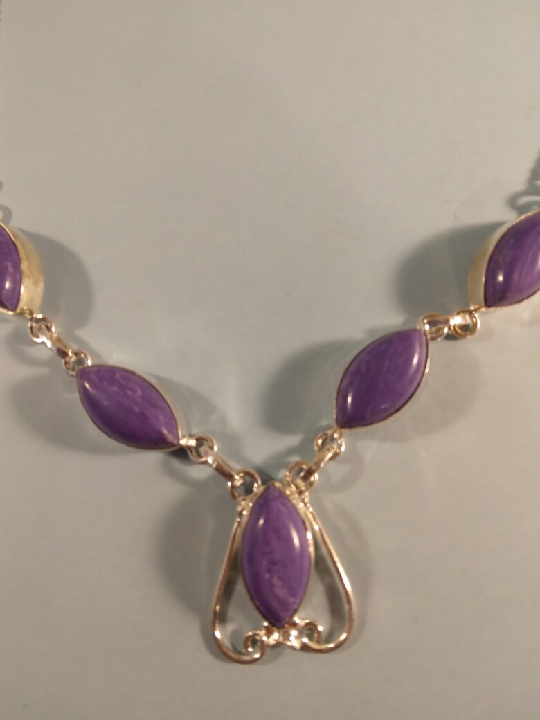 19 1/2 inch Silver necklace with 5 Purple Gemstones 249355