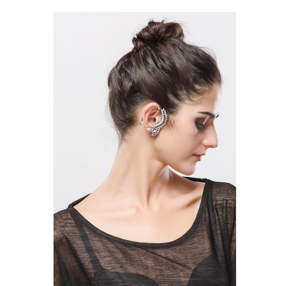 SINGLE RIGHT SIDE CZ Cluster Large Wing Earring Ear Cuff Crawler Climber