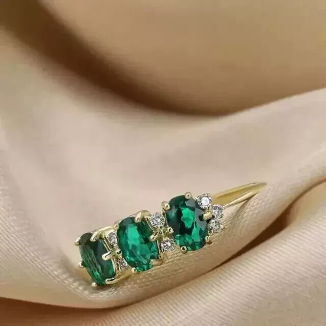 Emerald 2.5Ct Natural Green Oval Cut Women Wedding Band 14K Yellow Gold Plated