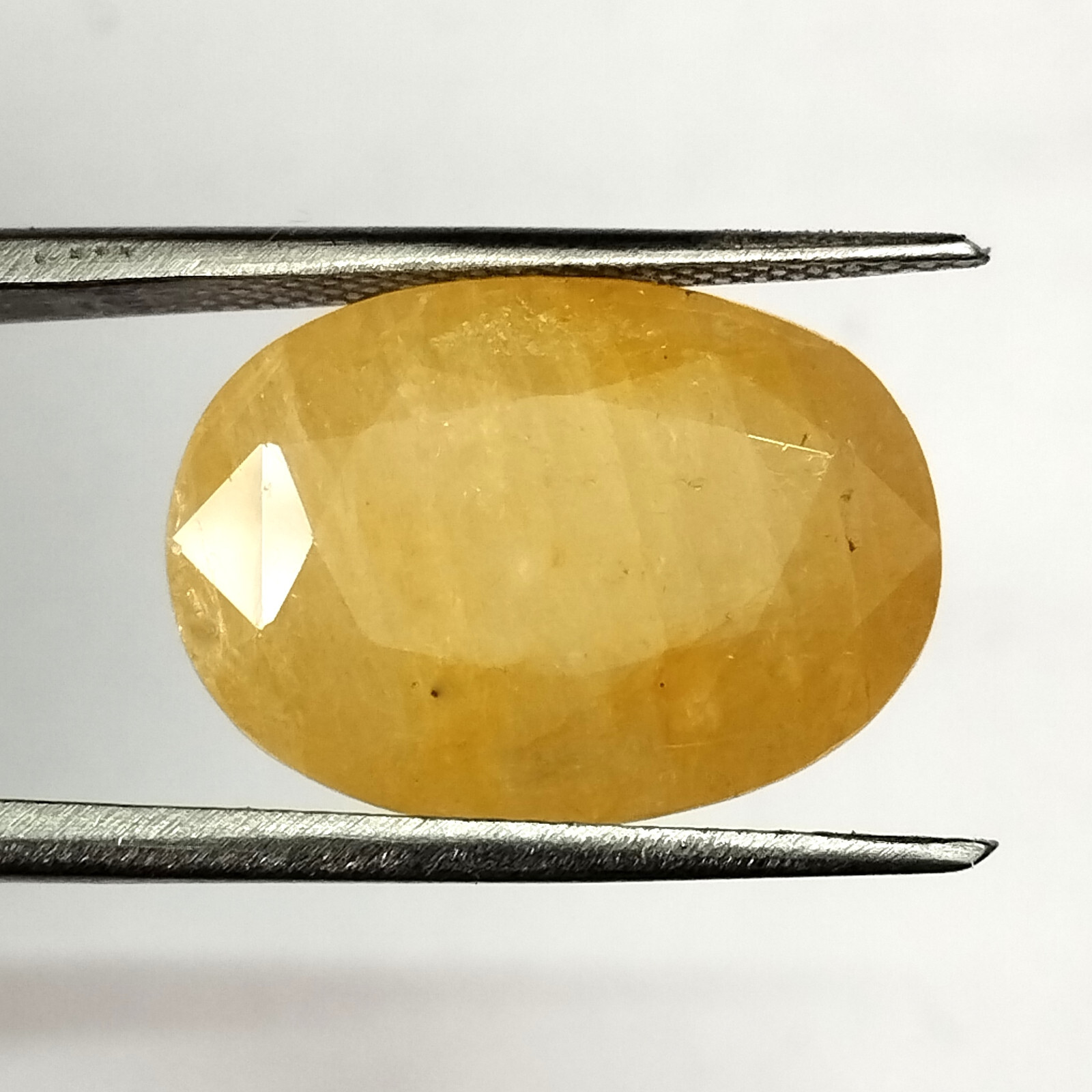 Burmese Yellow Sapphire 22.50 Carat 17.4X12.5 mm Oval Natural Faceted Gemstone