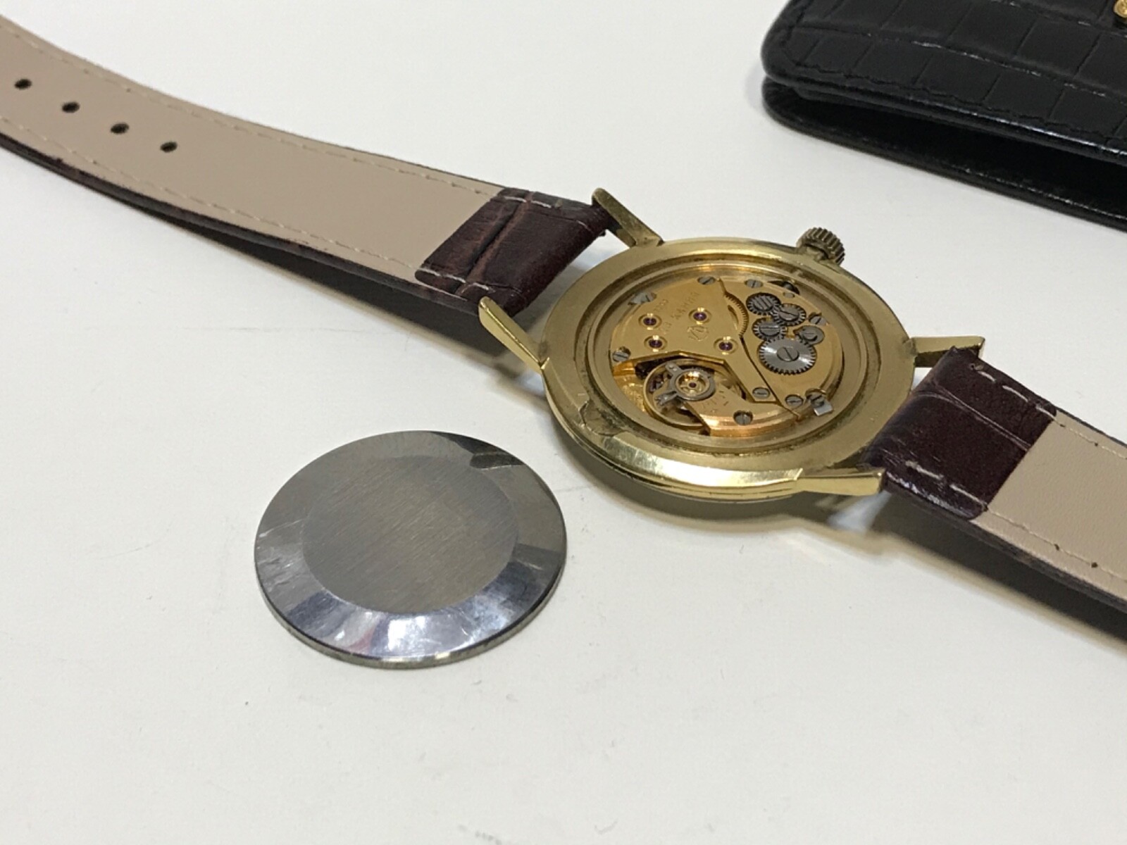 Vintage Luch Ultra Slim Retro USSR Fashion Dress watch Mechanical 2209 23J Au10.