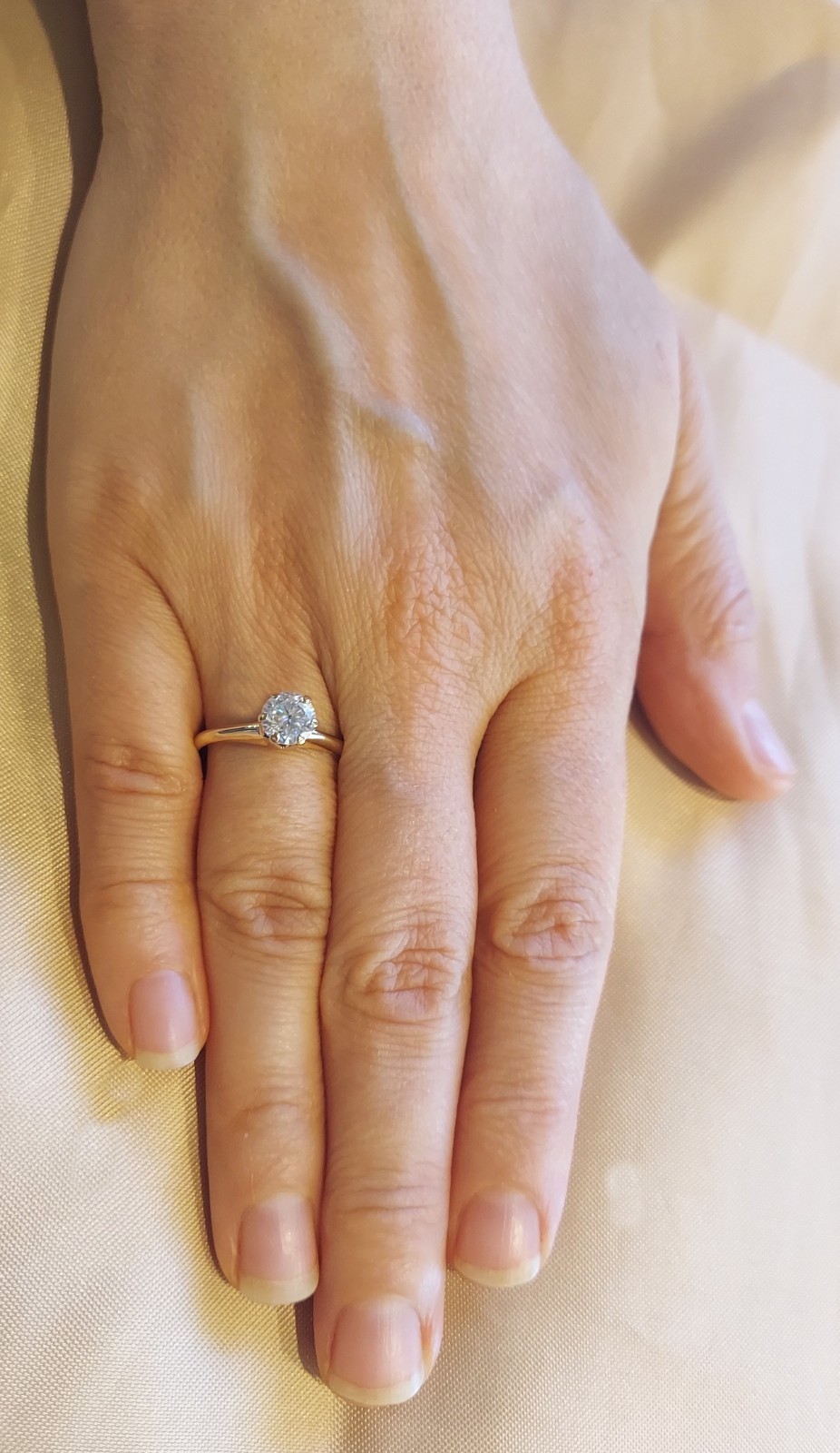 Engagement ring Size 8.25 10k gold ring, 1.0 carat certified. Solitaire ring