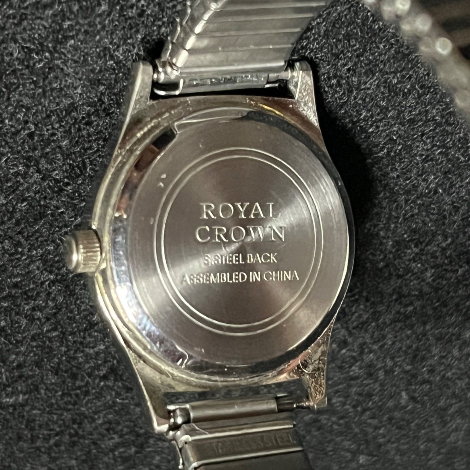 Working ROYAL CROWN Quartz Silver Watch Confirmed Working