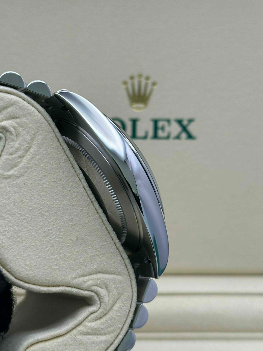 Rolex 126300 Green Jubilee