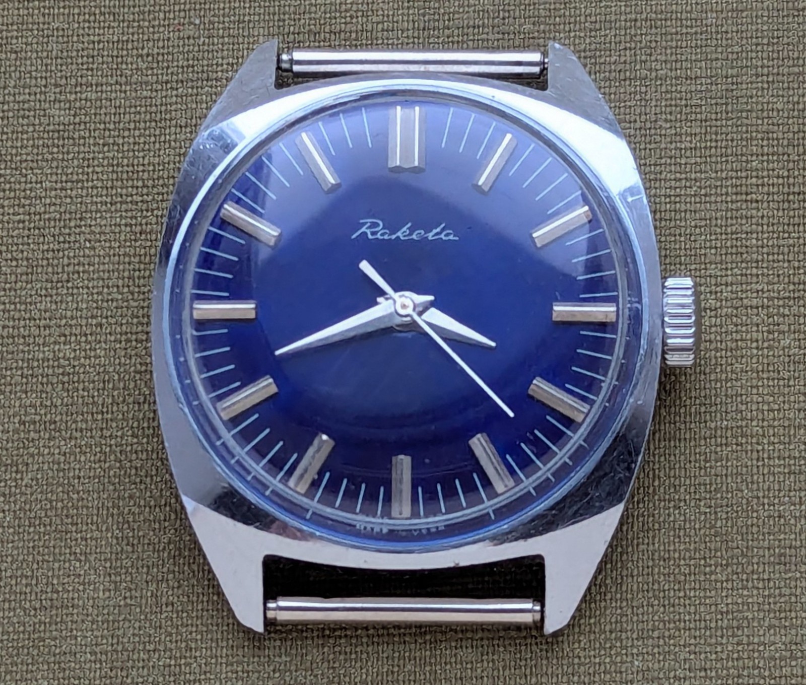 soviet-era Raketa cal.2609.НП by PChZ vintage mens watch ussr made