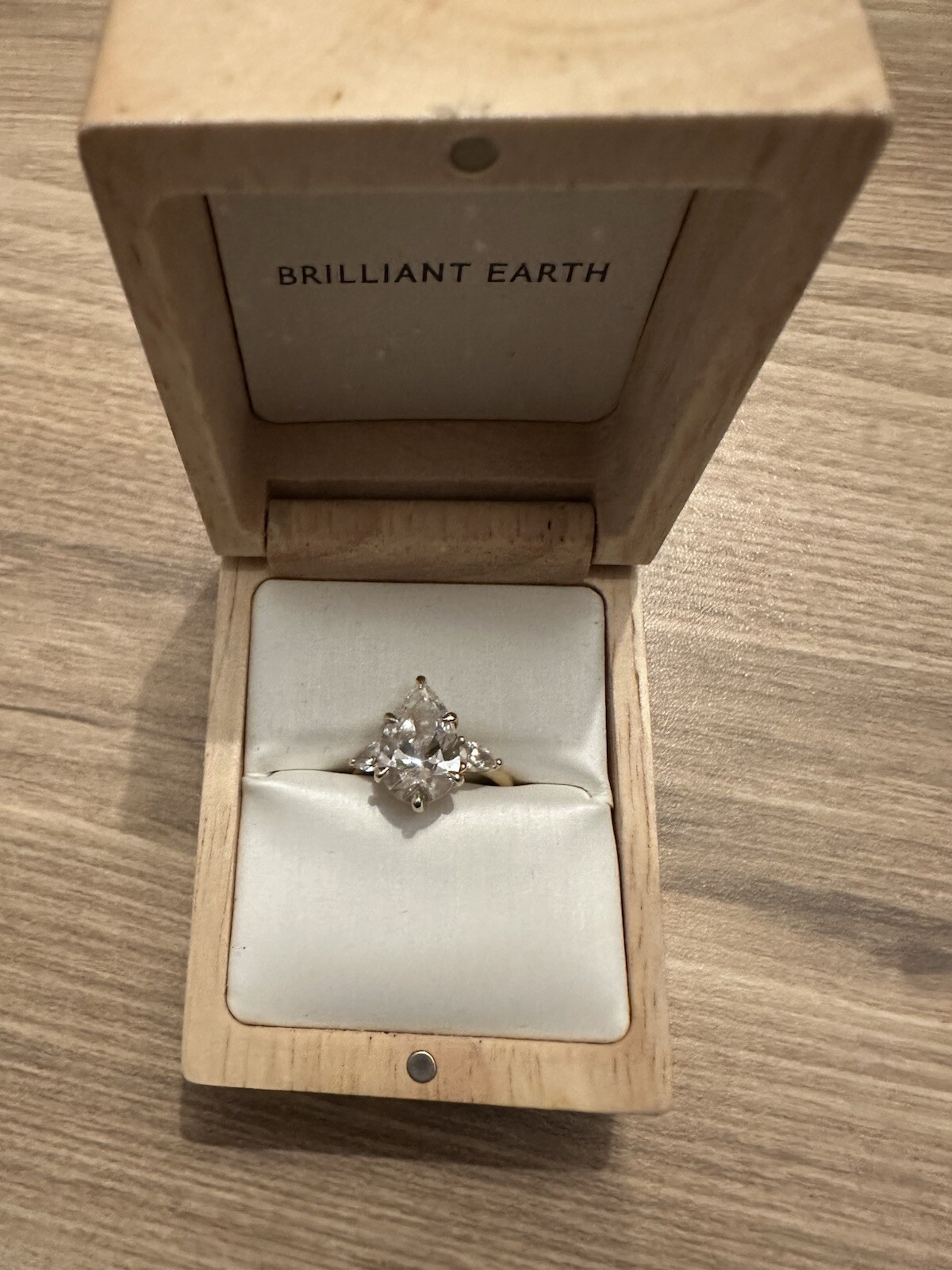 Pear 3.54 Carat 13.98 x 8.50 x 5.20MM Diamond