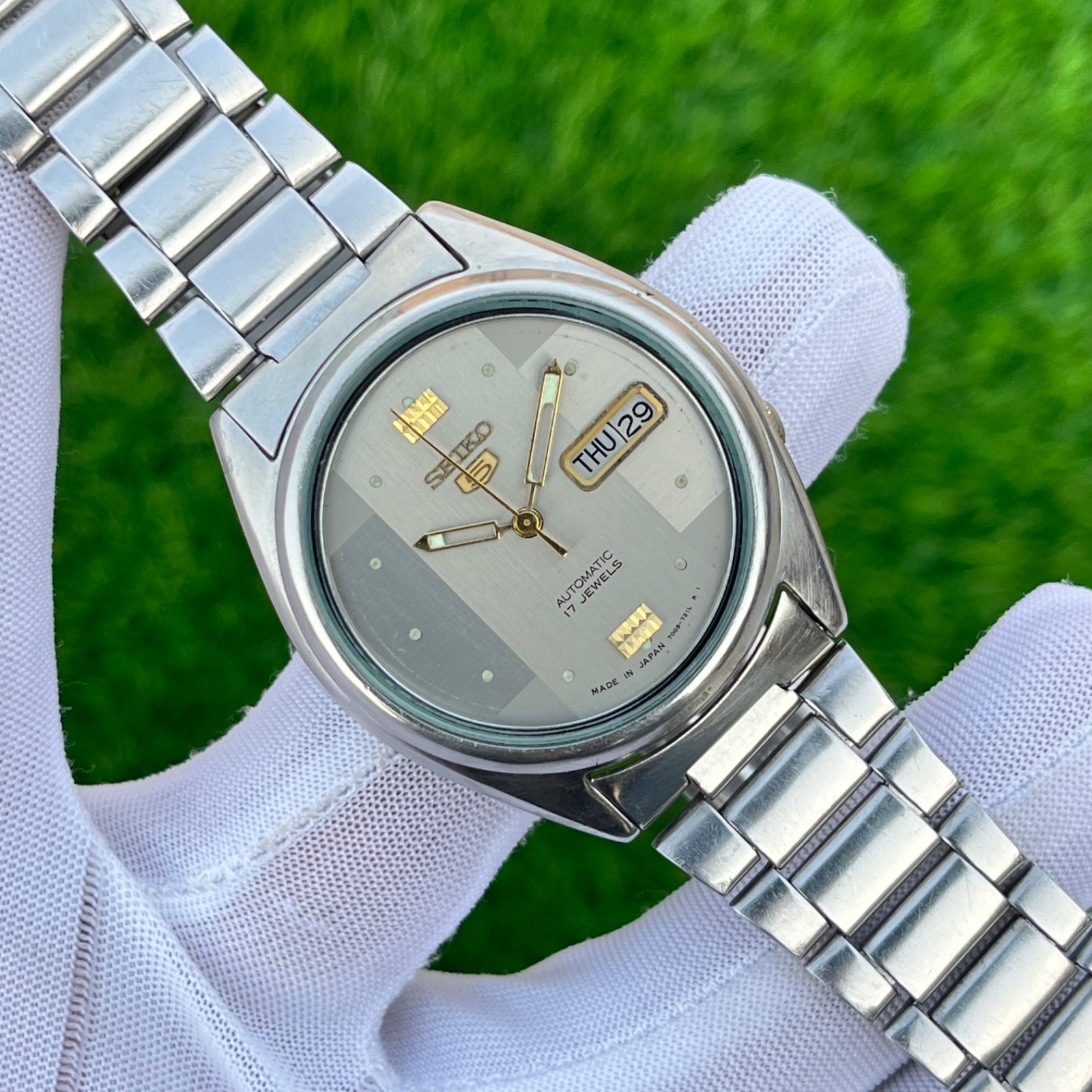 Vintage Seiko 5 Automatic Dress Formal Japan Made Men’s Watch 7009-821J