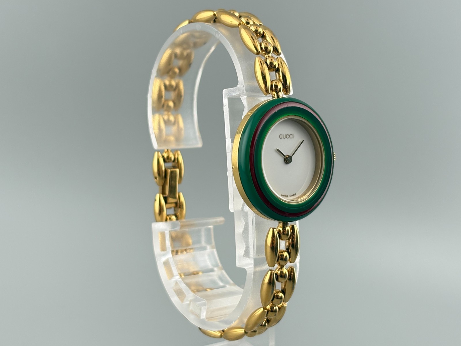 [Very Good+5] Gucci Change Bezel 1200 Gold Serry Line Watch Auth
