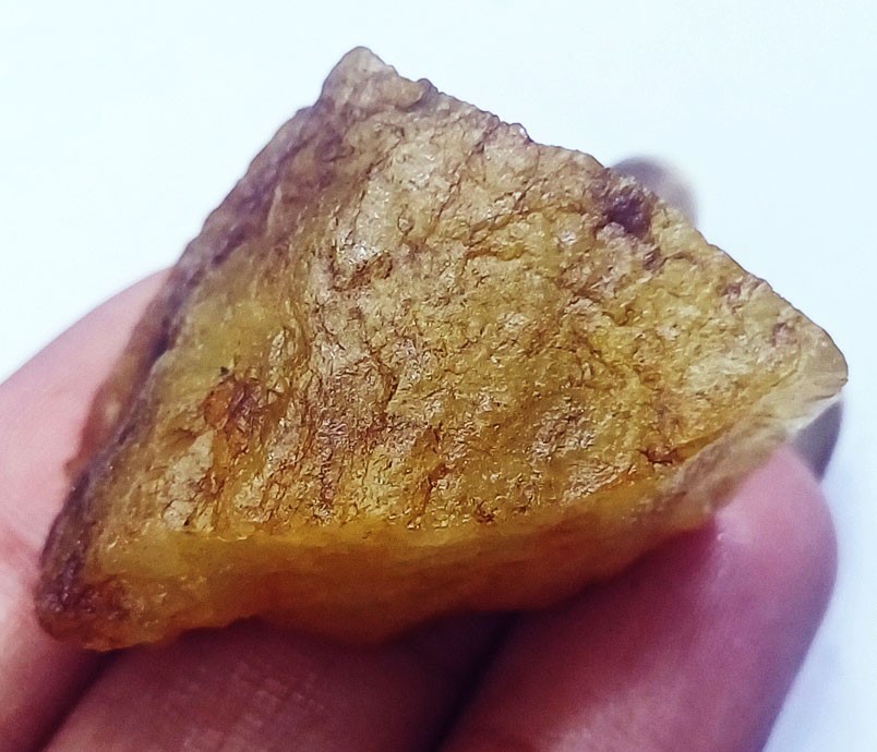 148.25 Ct Natural Yellow Beryl Rough (Heliodor) Loose Gemstone Certified