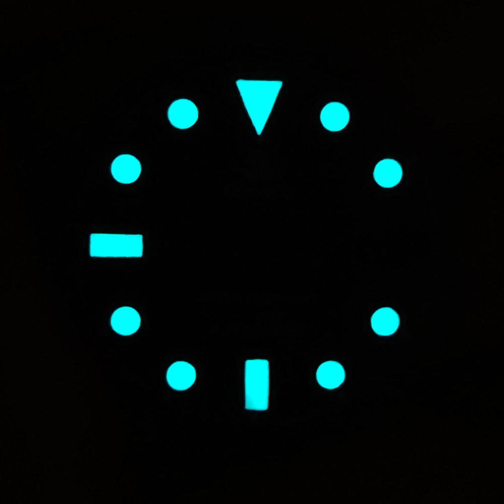 28.5mm Black Dial BGW9 Blue Lume Dot Indices Fit Auto Mod