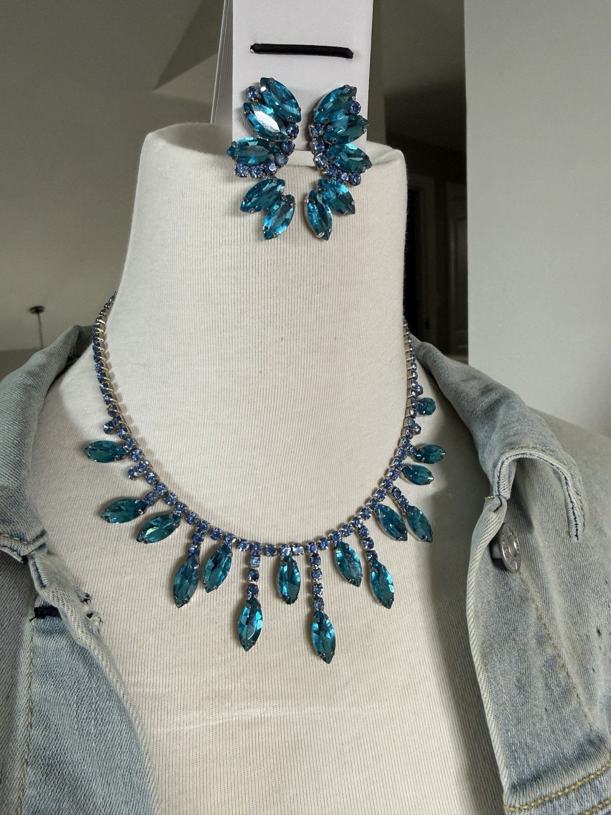 Necklace & Clip On Earrings Set Aqua Blue Rhinestone Fringe Style VTG 17” 50-60s