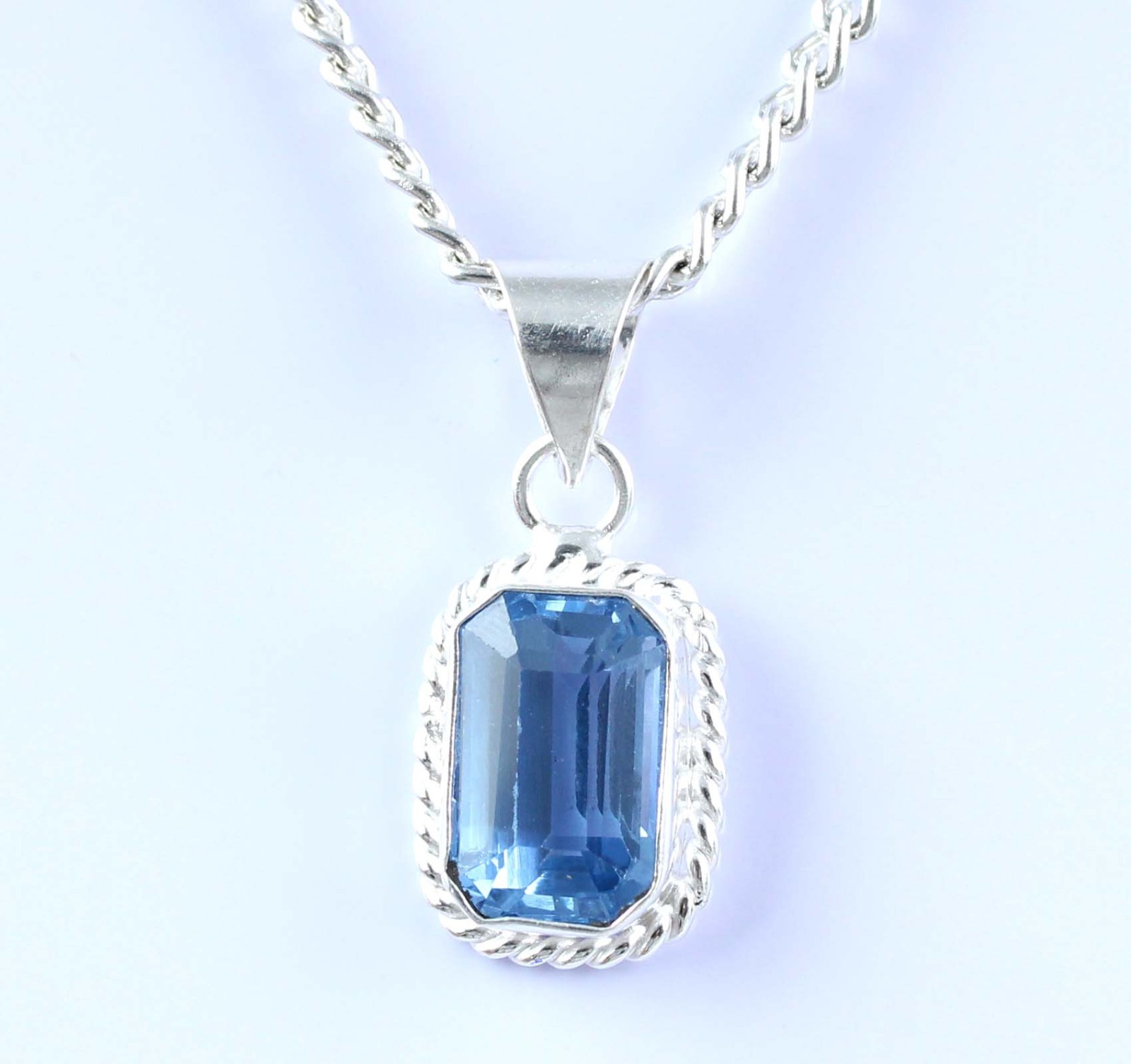 14.85 Ct Natural Swiss Blue Topaz Emerald Cut Gemstone Certified Pendant SEE VDO