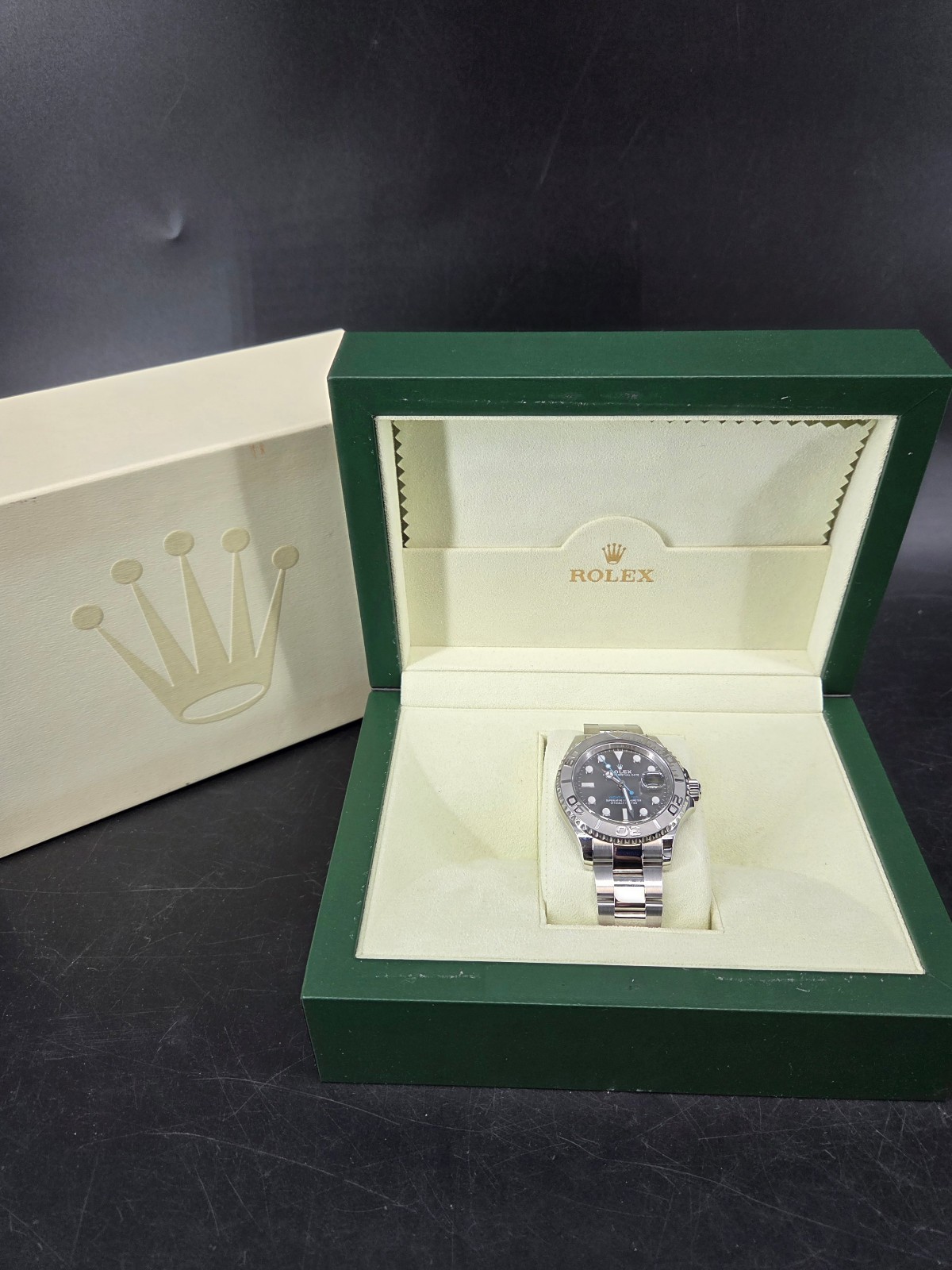 Rolex Yacht Master 126622 40mm Steel Platinum Rhodium Blue Watch Box