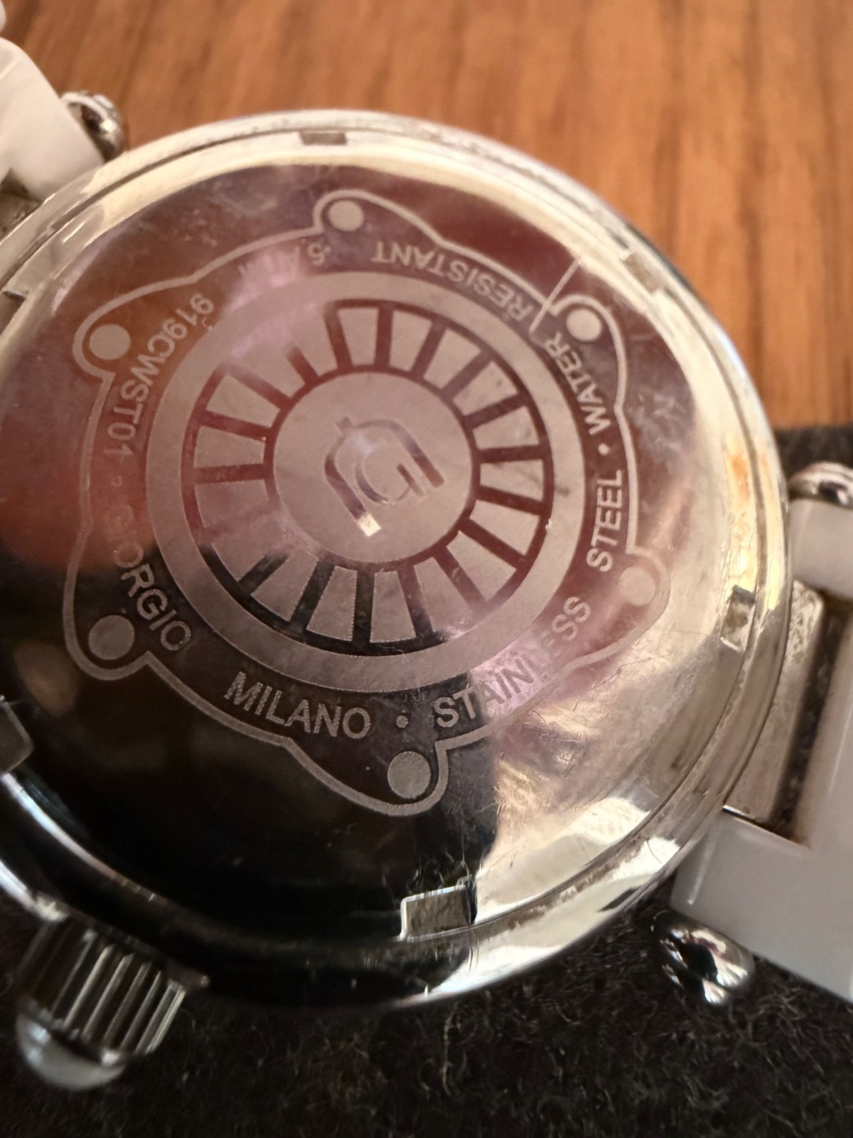 Giorgio Milano White Ceramic Watch – Model 919CWST01