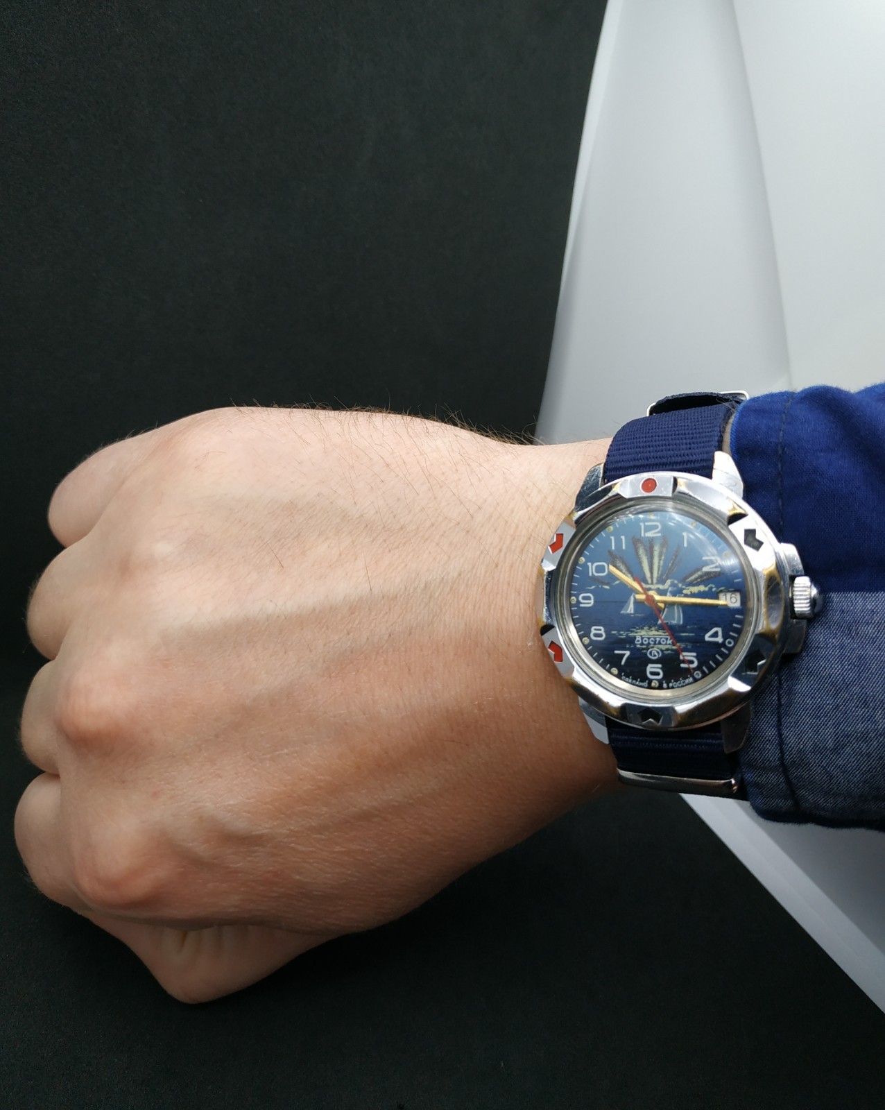 Russian Men’s Watch Vostok Komandirskie Sailboat Mechanical USSR Soviet Vintage