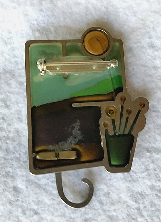 Vintage Seeka Cat Brooch “Moon Gazer” (173 – 2589)