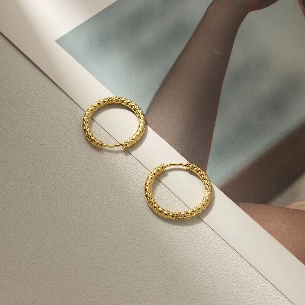 Fashion 14mm Woman 18K Gold Plated Huggie Hoop Texture Earring Pierced