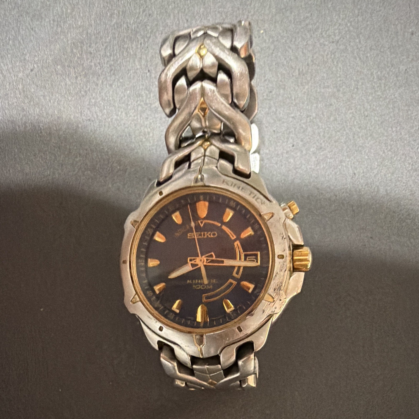 Seiko Kinetic 100M Vintage Blue Sunburst Dial Two-Tone Bracelet Date Watch