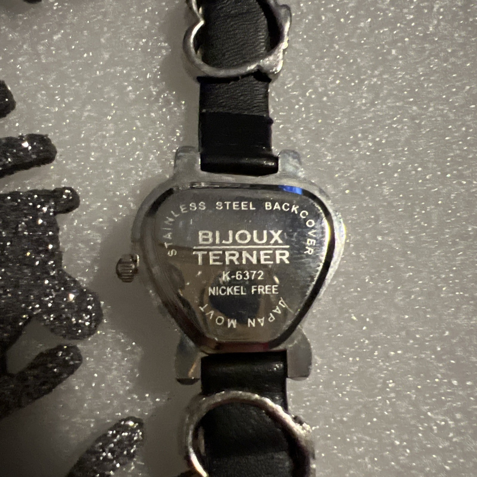 New W/ Tags Heart Shape Black & Silver Bijoux Terner Women’s Watch Needs Battery