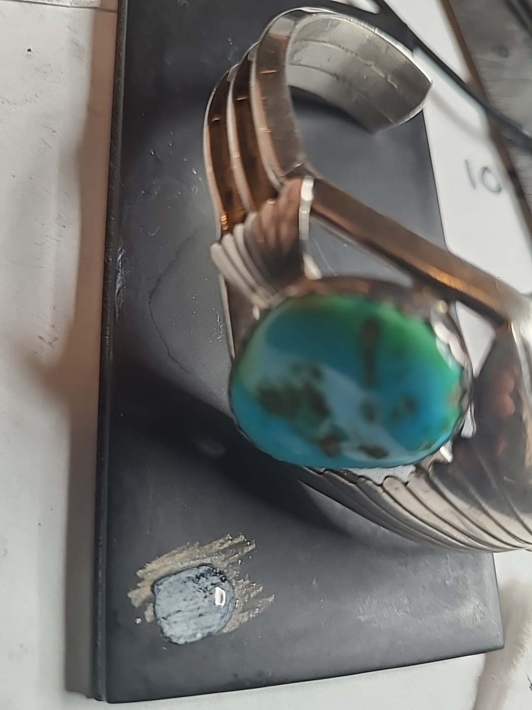UNSIGNED Sterling Cuff Bracelet Turquoise SOUTHWESTERN Artisan Design 42.5g
