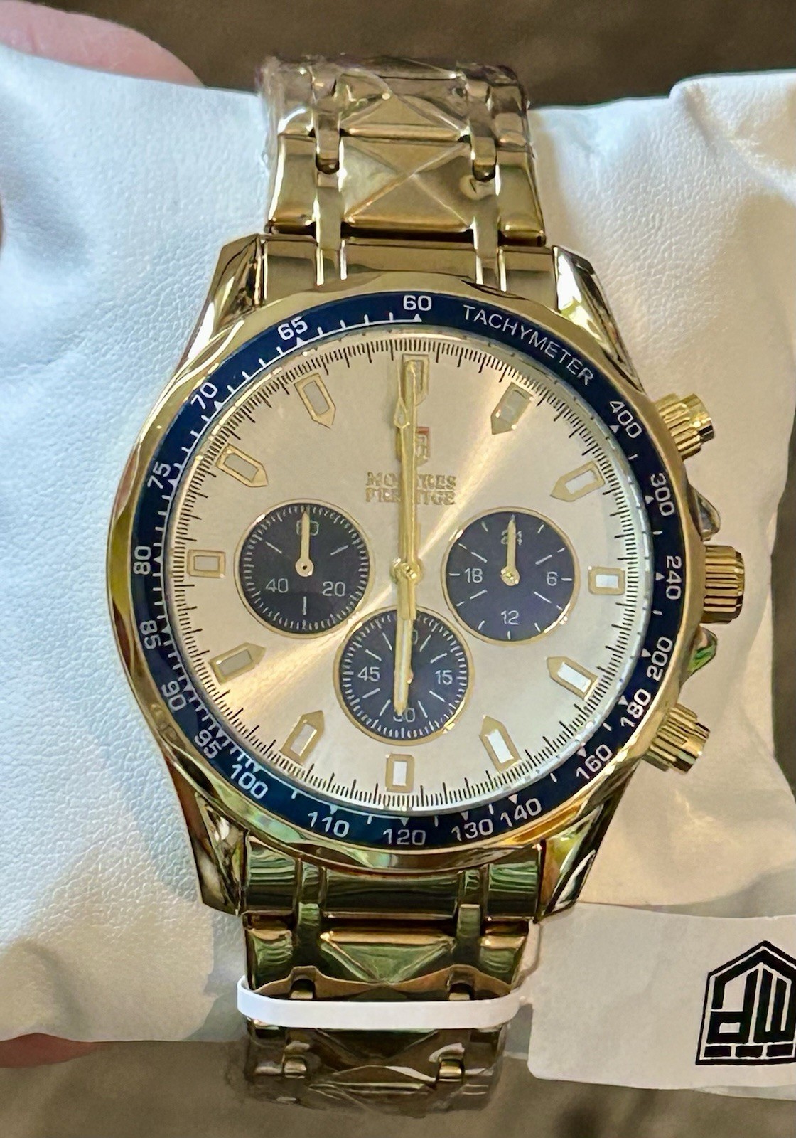 Montres Prestige X Invicta, 44.5mm, WR 30m, 8.5”, New/Box/3yr Wnty Gold MPW-0353