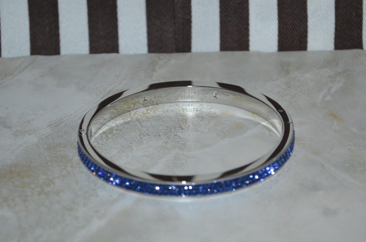 Henri Bendel Rocks Skinny Bangle – Size Petite