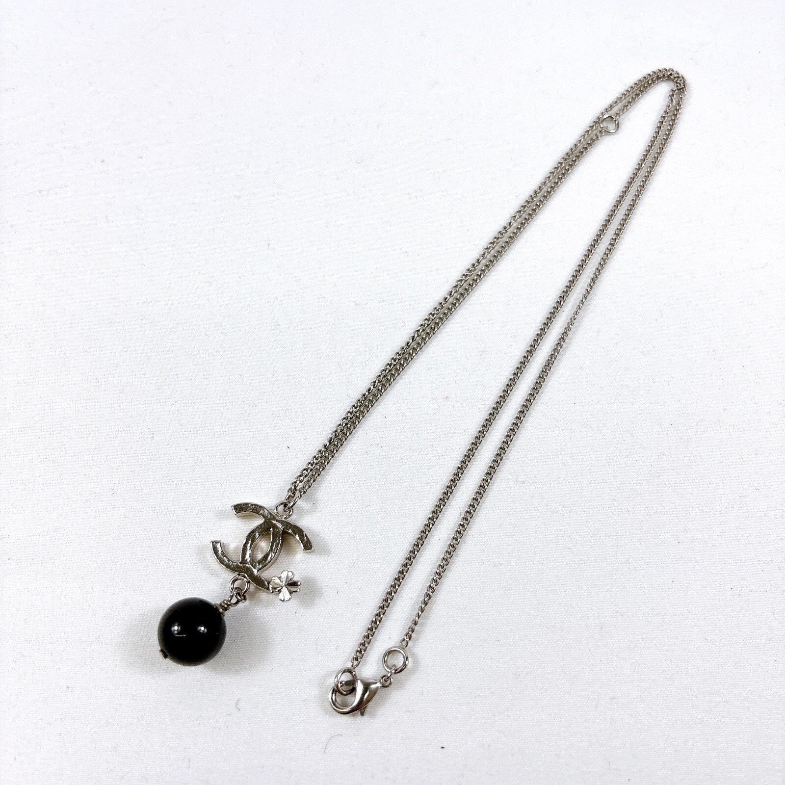 CHANEL CC Logo Necklace Silvertone Black Bead Drop Authentic B13K JAPAN B1684