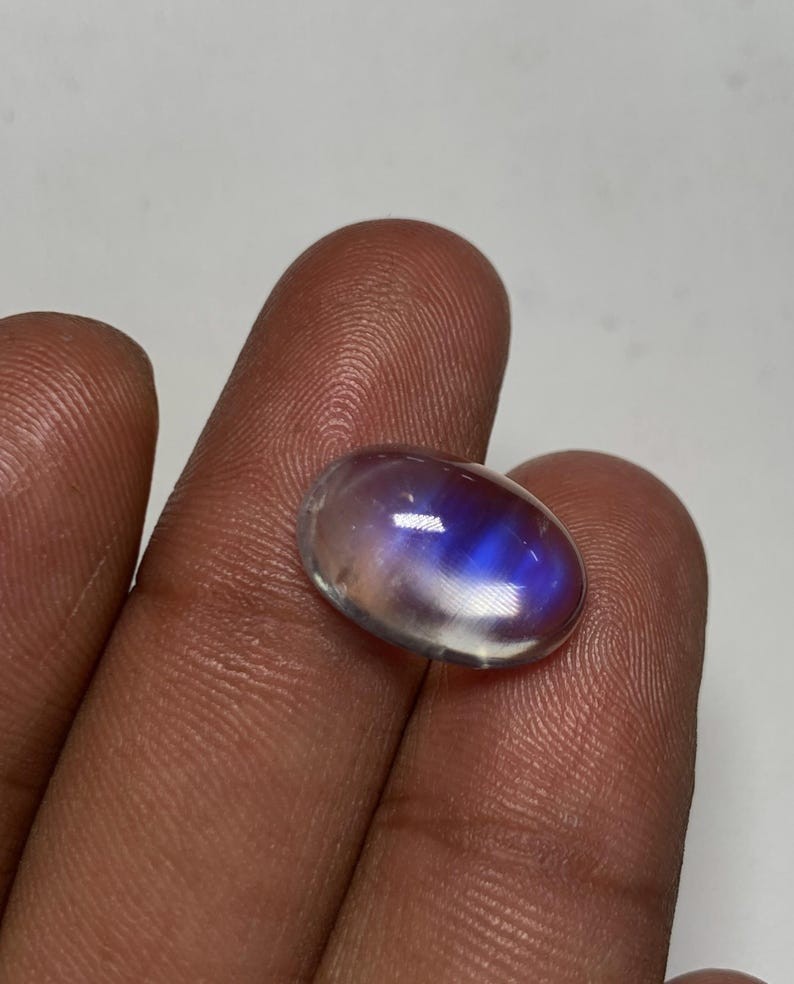 AAAAAAAA Quality Rainbow Moonstone Blue Fire 0val Shape Cabochon Size 10×15 MM