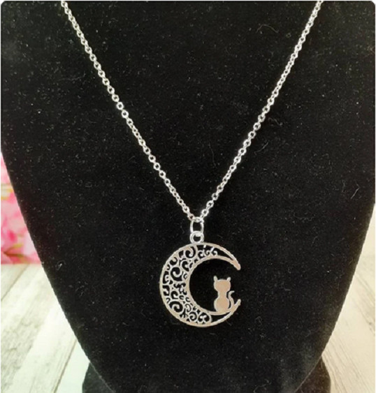 CRESCENT MOON CAT KITTEN pendant charm German Silver 18″ Necklace Women gift