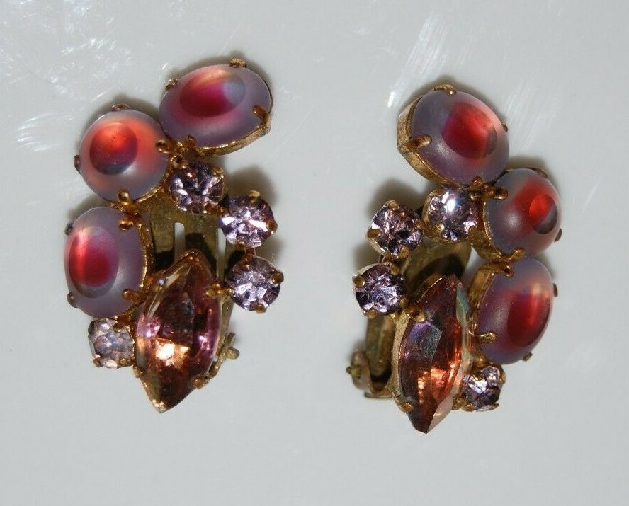 ELEGANT VTG JULIANA COUTURE PINK FROSTED CRYSTALS OPEN BACK GOLDEN CLIP EARRINGS