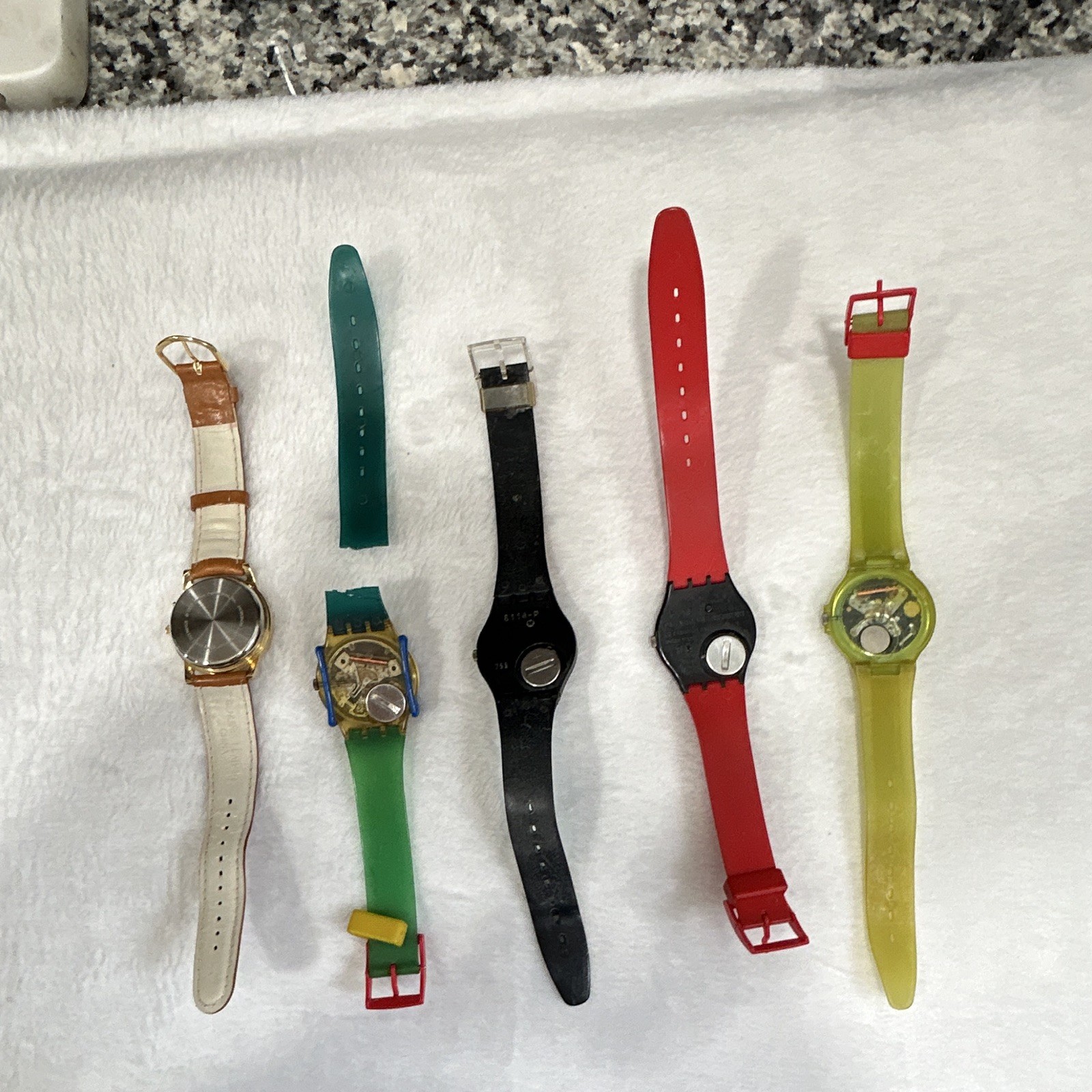 Swatch Lot of 5 Analog Wristwatches Leather & Plastic Straps Multicolor