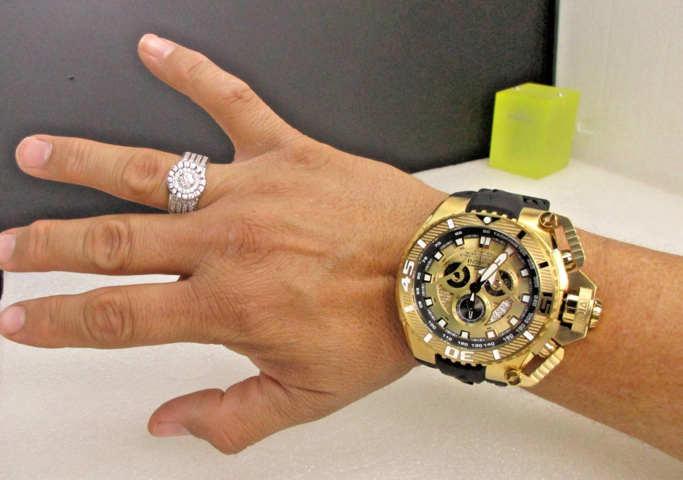 Invicta Sea Hunter full size Men’s Watch 57/69mm Gold tone 49610