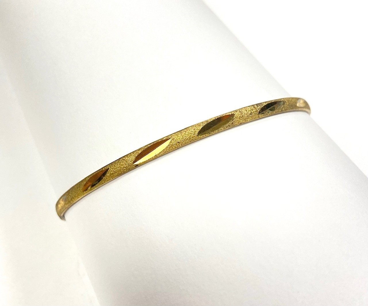 3 VINTAGE PATINA AGED SOLID BRASS 5mm. WIDE SMOOTH BANGLE BRACELETS W871