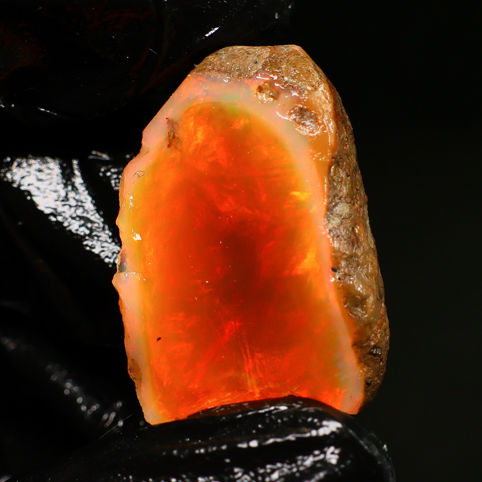 Natural Ethiopian Welo Opal Rough 28.75 Ct Gemstone – Bright Play of Color Fire