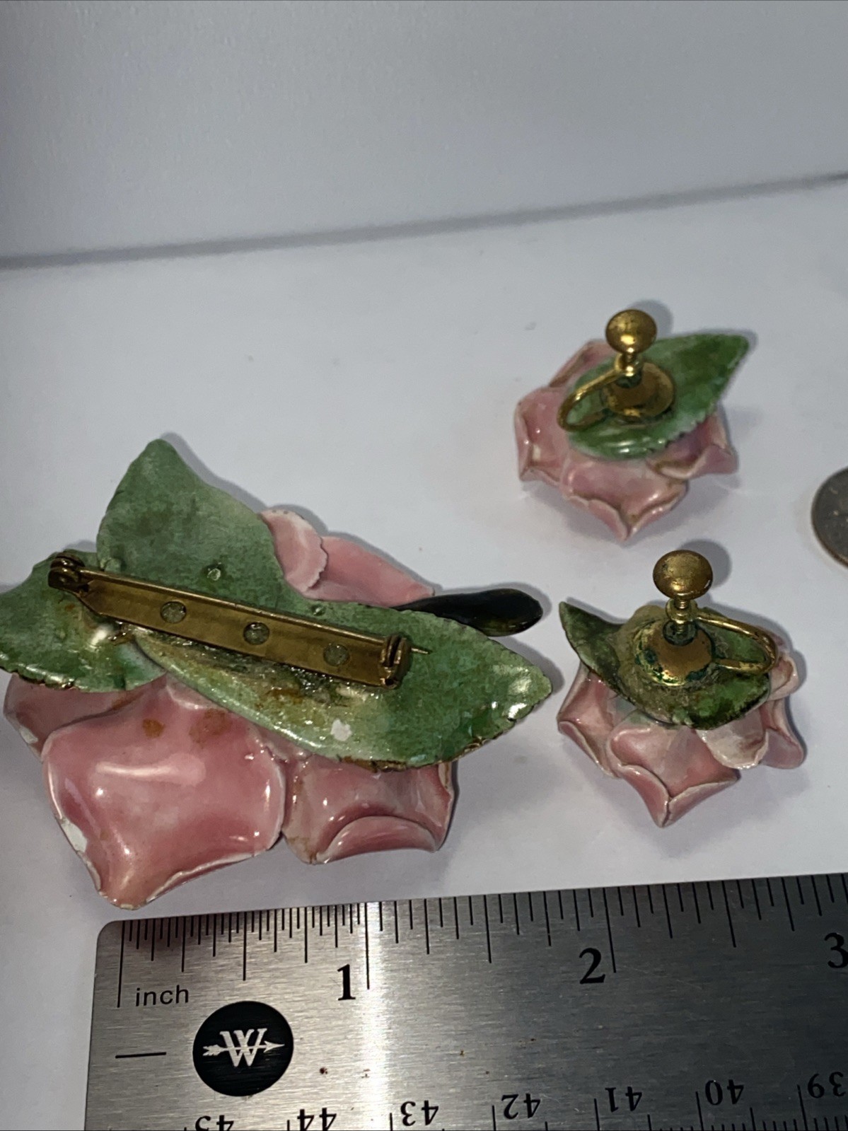 Vintage Ceramic Large Figural Pink Rose Enamel With Matching Earrings Set.