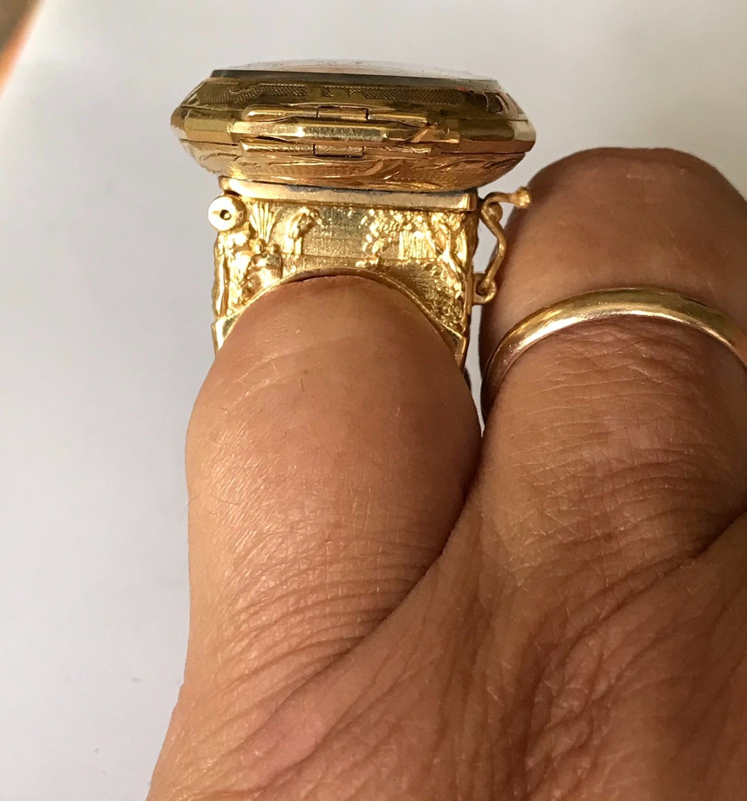 Silver Memento Mori Poison Ring Gold Plated