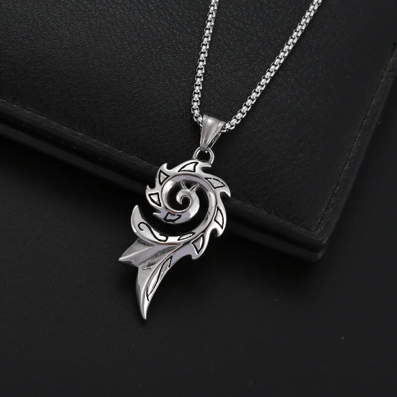 Retro Flame Personality Sweater Pendant Couple Trend Versatile Jewelry Necklace