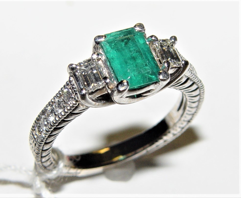 Classy 0.77CT Emerald & 0.47CT Diamond Filigree Ring 18K gold s-6.5