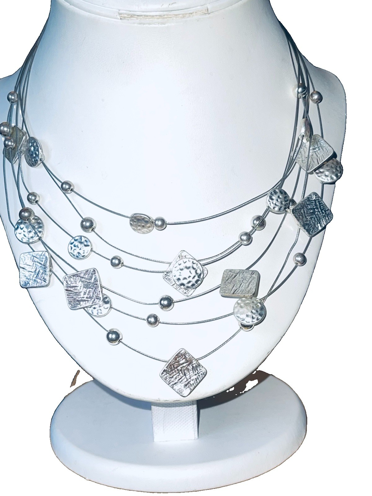 2 Necklaces Hammered Disc & Etch Squares Palladium Plated Wire Silver Tones