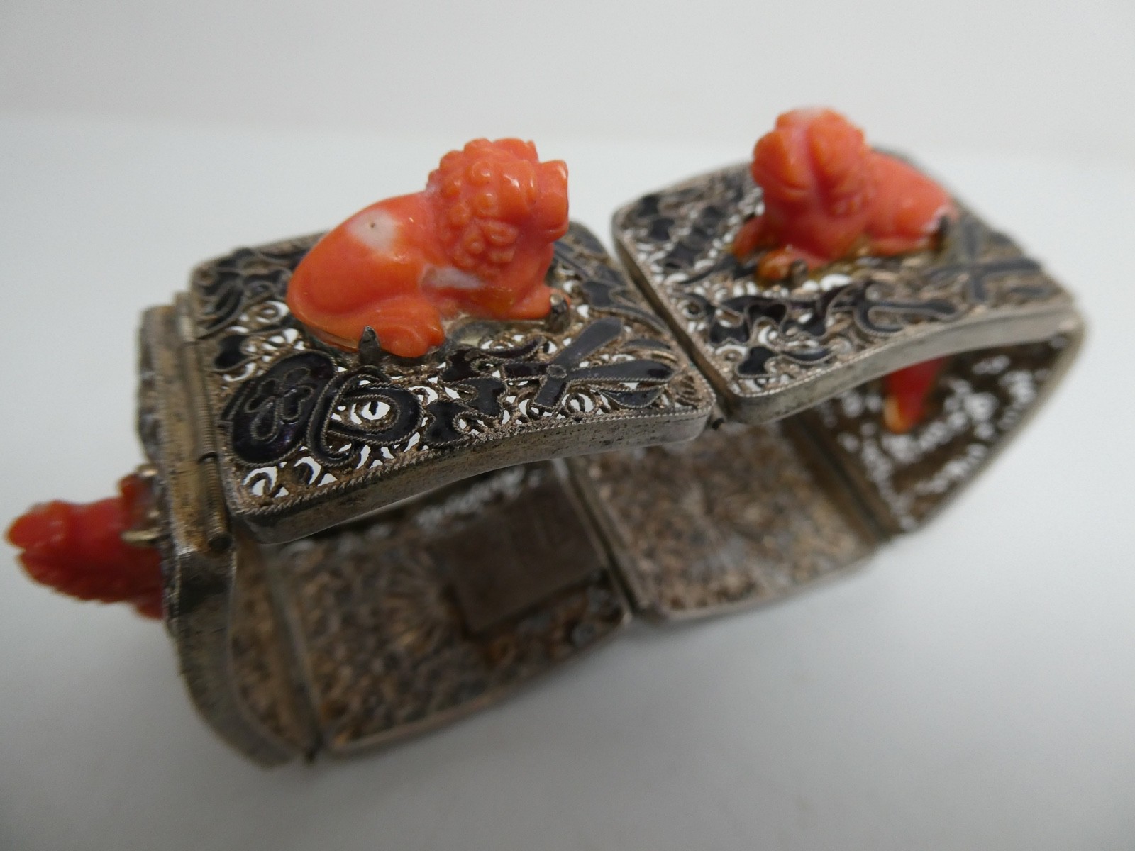 Vintage Chinese Export RARE Coral Lion Enamel Gilded Silver Bracelet Size 6.5″