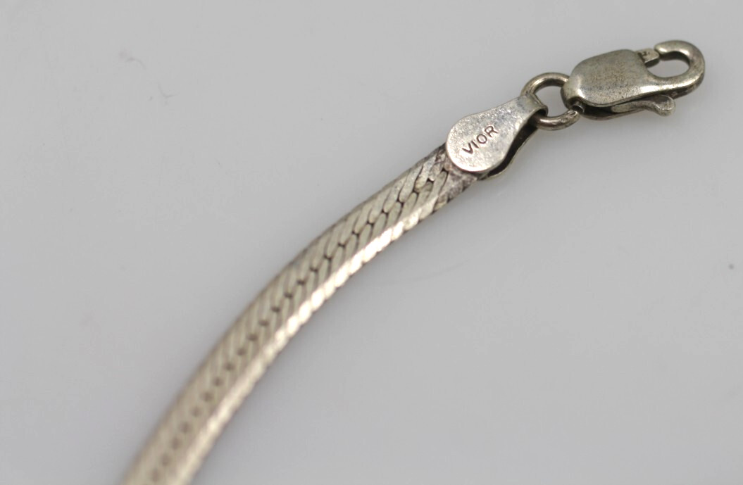 VTG FGS VIOR ITALY 925 Sterling Silver flat Herringbone 4mm chain Necklace 30″