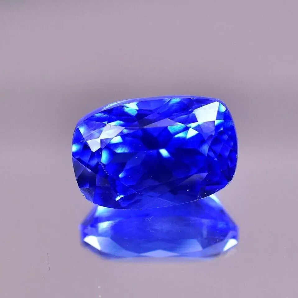 Kashmiri Royal Blue Sapphire 8-10Ct Cushion Natural Loose Gemstone Certified