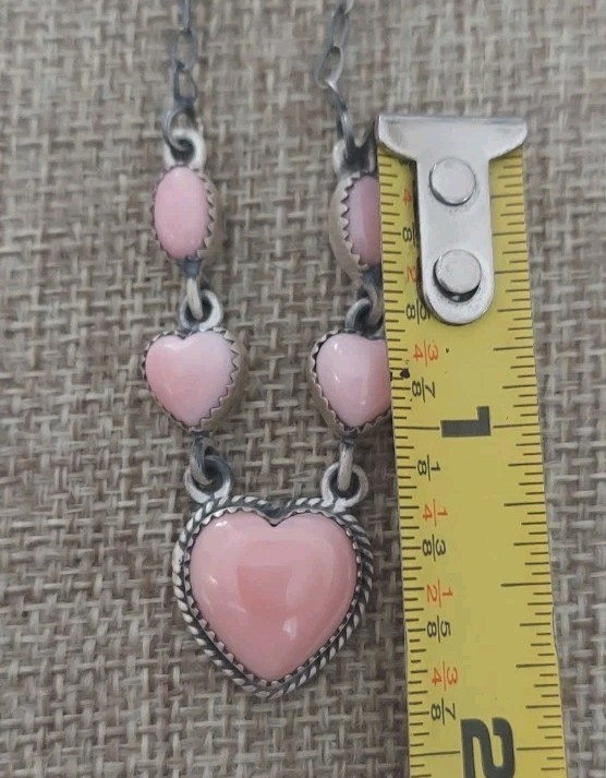New Sweet Sterling Silver & Natural Pink Conch Heart Necklace