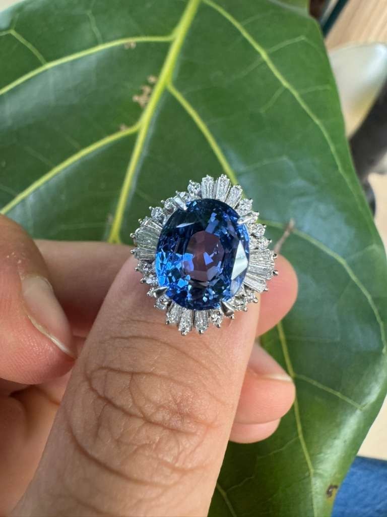 8.26 Natural Sapphire No Heat or treat Diamond Platinum Ring – R10253