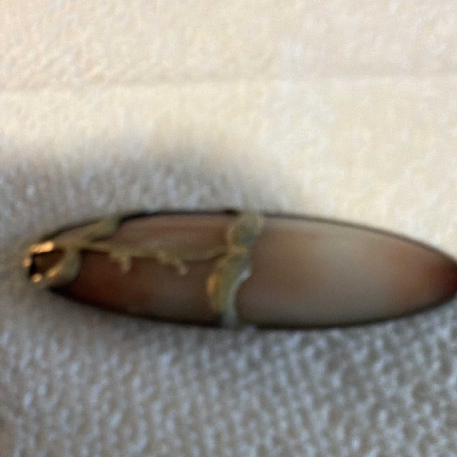 Agate Marquise Brooch Pin Brown & Beige Bezel Set Gold Tone Metal, 1 Stone