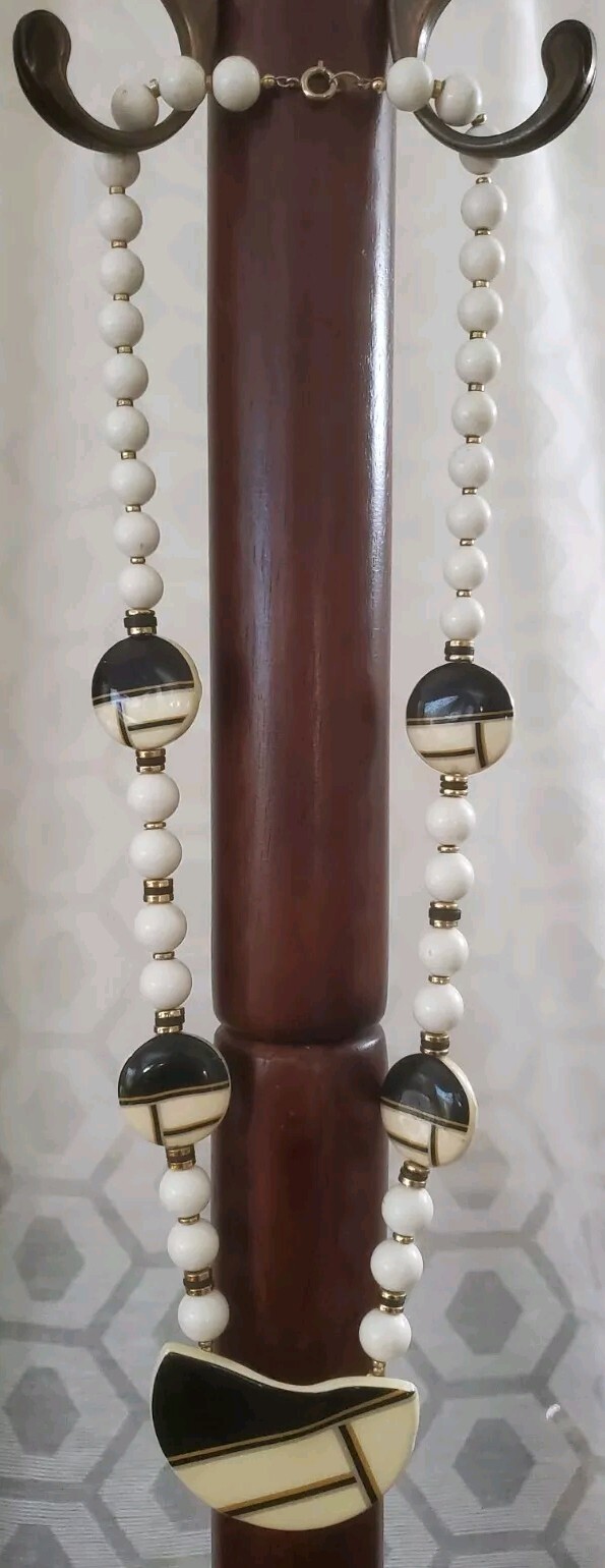 Black Cream White Gold Ceramic Enamel Long Bold Necklace 34″ Vintage